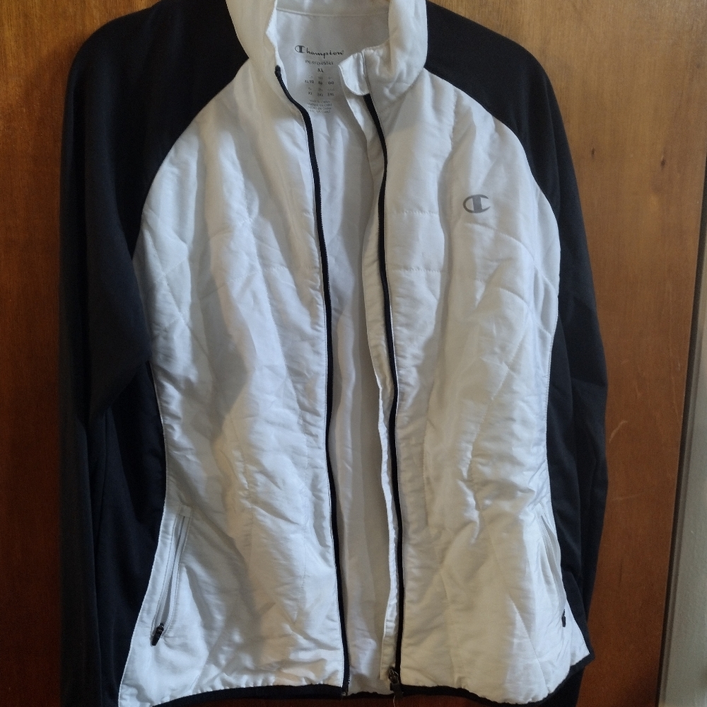 Champion quilted ladies light jacket
